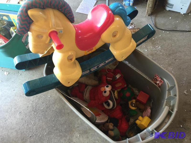 lot 96 image: tote of misc toys...