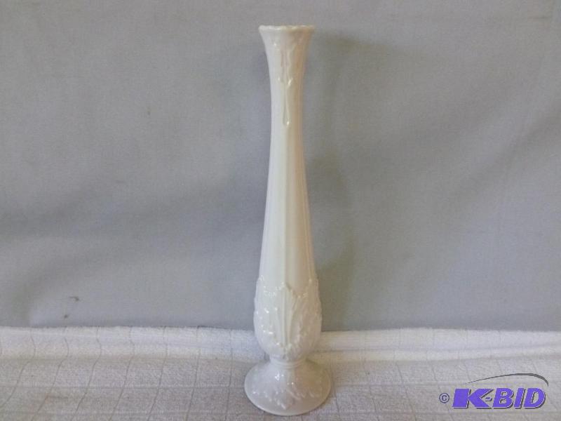 lot 12 image: Large Lenox porcelain vase, measures 10 34&q...
