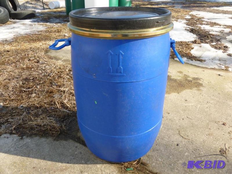 lot 147 image: &nbsp15 gallon food grade plastic storage dr...