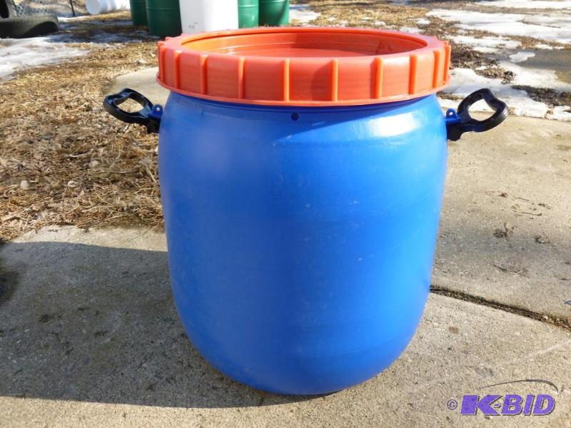 lot 148 image: &nbsp10 gallon food grade plastic storage dr...