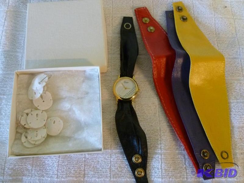 lot 57 image: Lareina&nbspladies watch with several differ...