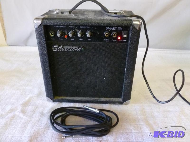 lot 6 image: Silvertone guitar amp model Smart IIIs, come...