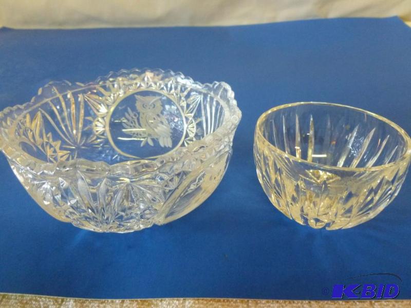 lot 91 image: Lot of two nice lead crystal dishs that incl...