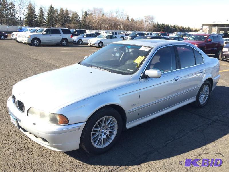 2003 BMW 530I