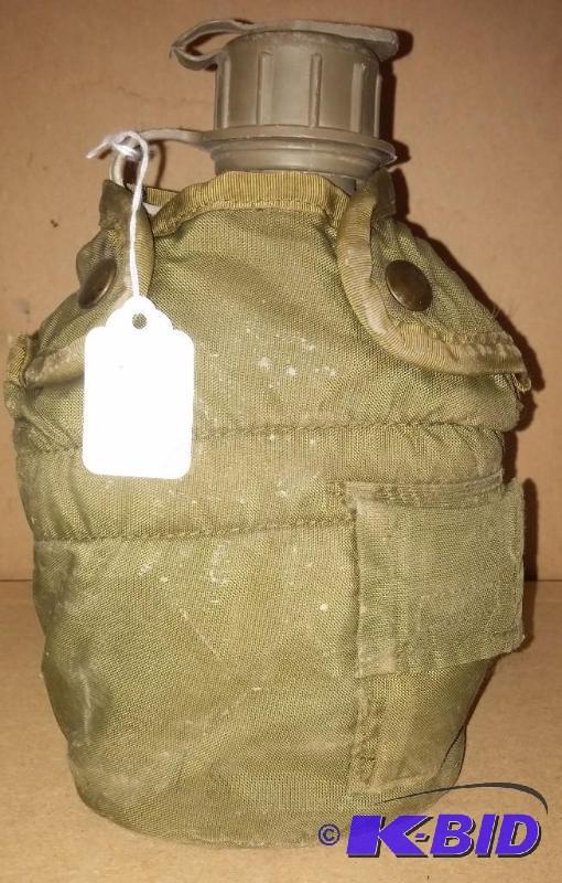US ARMY 1 QUART CANTEEN WITH COVER...