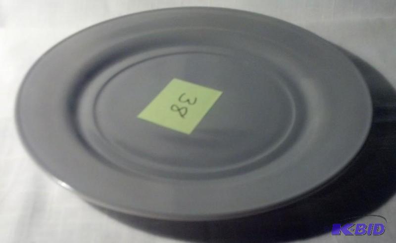 OVIDE, 9&quot DINNER PLATE, GRAY IN COLOR...