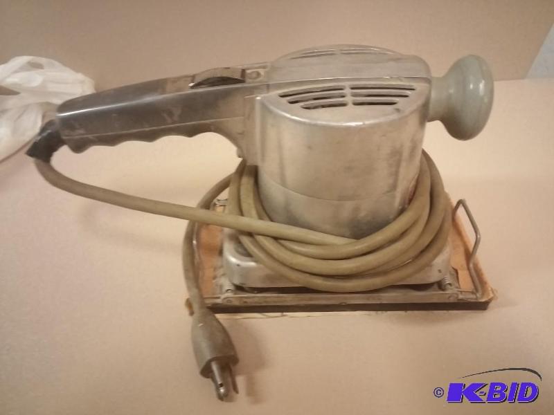 Vintage working Clarke sander, HEAVY...