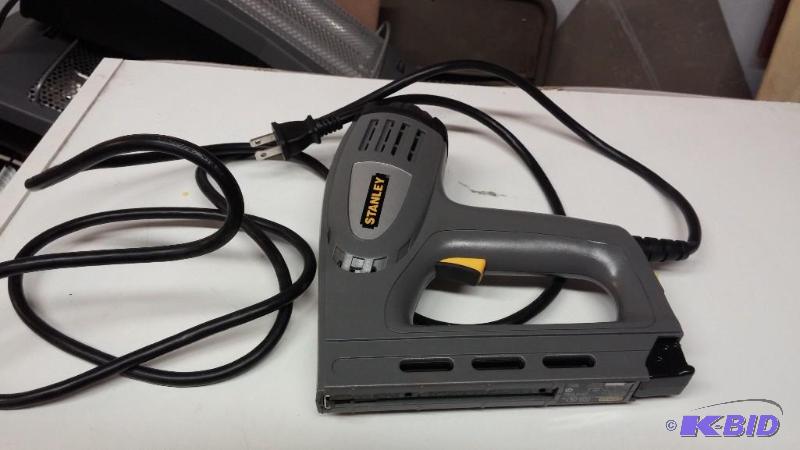 Stanley NEW Electric Staple Gun-WORKS Great...