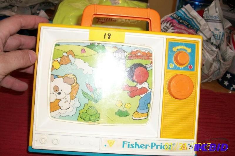 FISCHER PRICE VINTAGE WIND UP TV...