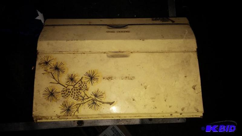 Vintage Paper Towel, Foil holder...
