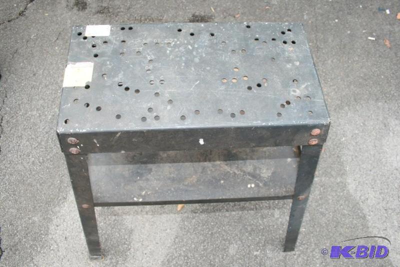 lot 18 image: Metal Work Table
