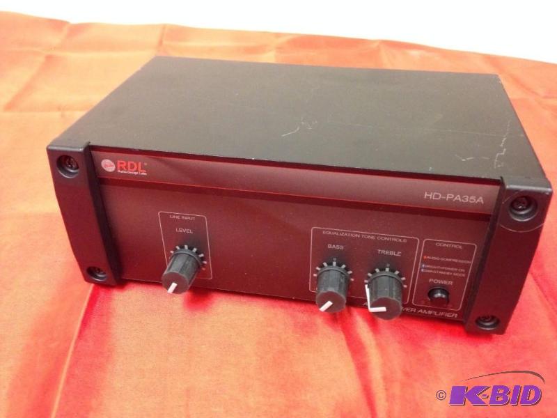 lot 16 image: Radio Design Labs RDL Audio Power Amp Model ...