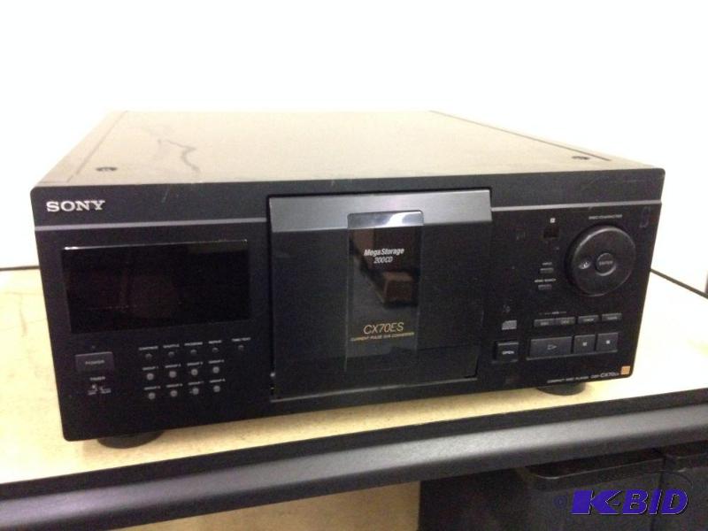 lot 50 image: Sony Mega Storage 200 CD Compact Disc Player...