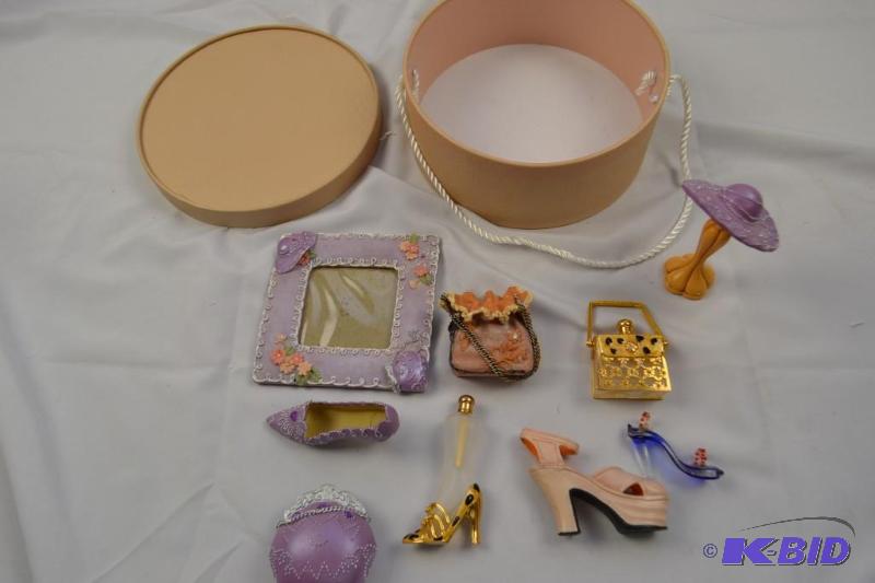 Knick Knacks