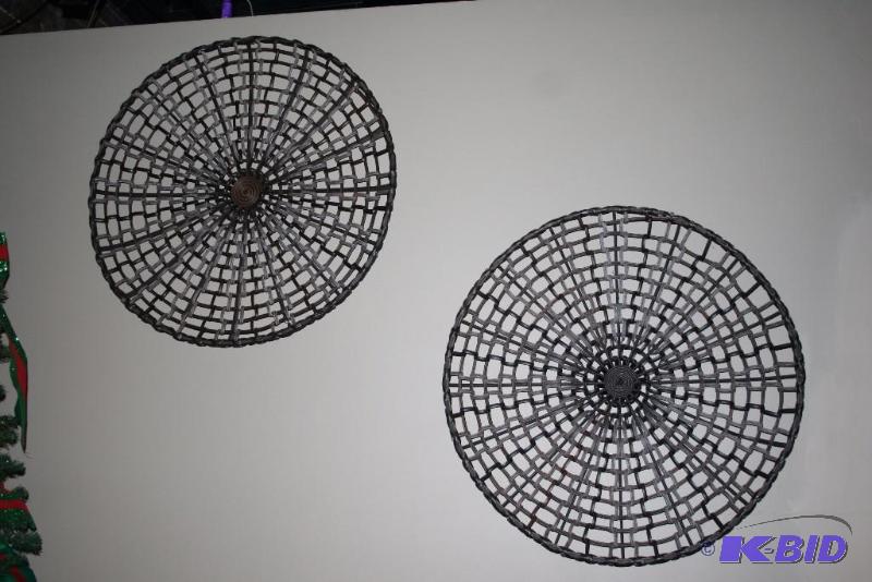 lot 43 image: Wicker Wall Decor