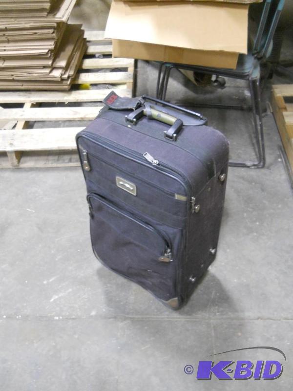 lot 18 image: Rolling Suitcase  Luggage.