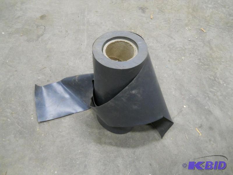 lot 23 image: Roll of Vinyl