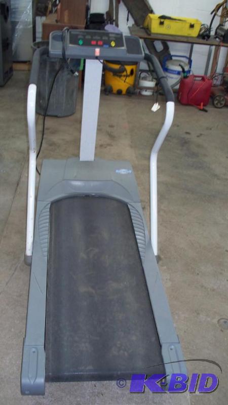 lot 5 image: Tread mill works great...