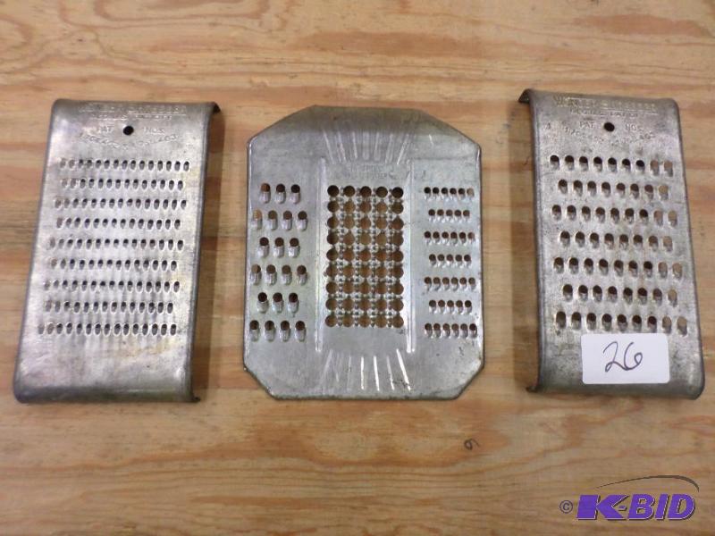 (3) Vintage Cheese Graters, (2) Are Wonder Sh...