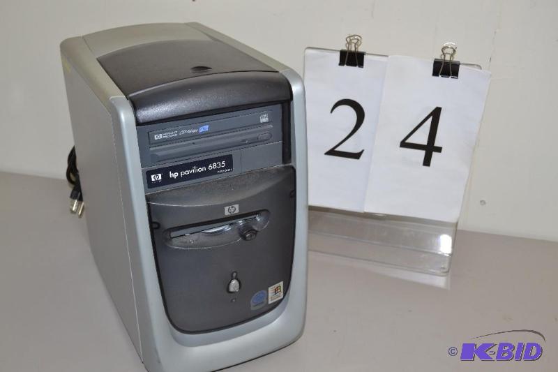 lot 24 image: HP computer tower