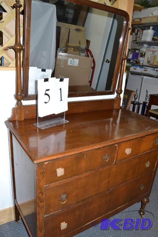 lot 51 image: vintage dresser with mirror