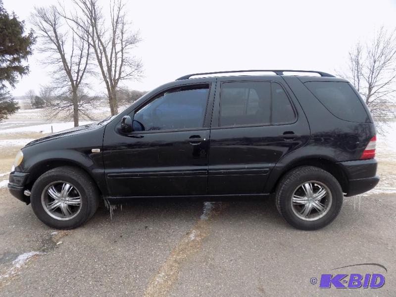 Mercedes M-Class