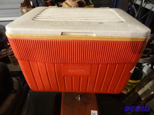 lot 105 image: Thermos Cooler...