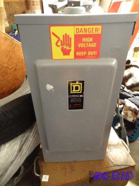 lot 108 image: Square D General Duty Safety Seitch. 200 Amp ...