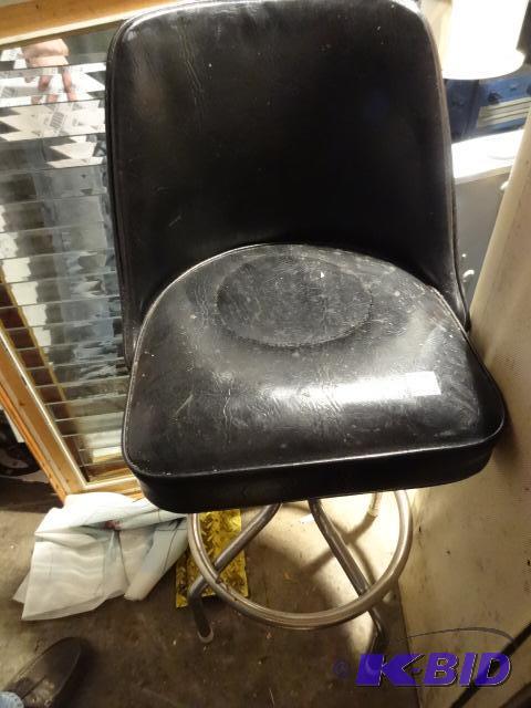 lot 119 image: Metal Swivel Stool 30" Seat Height...