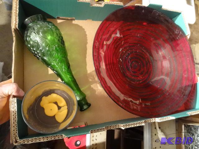 lot 138 image: Green Glass Vase. Red Glass Bowl. Pillar Cand...