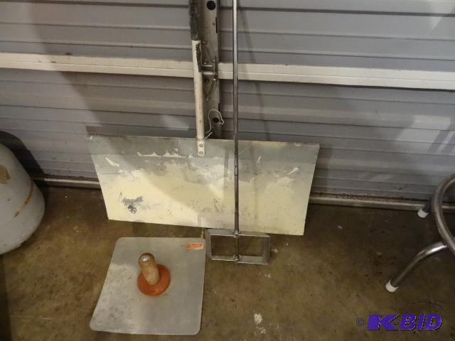 lot 161 image: Sheet Rock Tools...