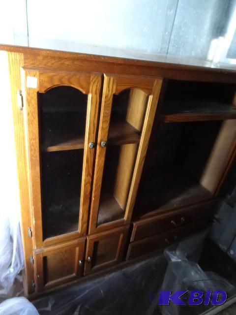 lot 184 image: Vintage Wood Entertainment Center 2 Drawers, ...