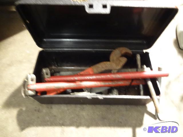 lot 213 image: Box of Misc Plumbers Tools...