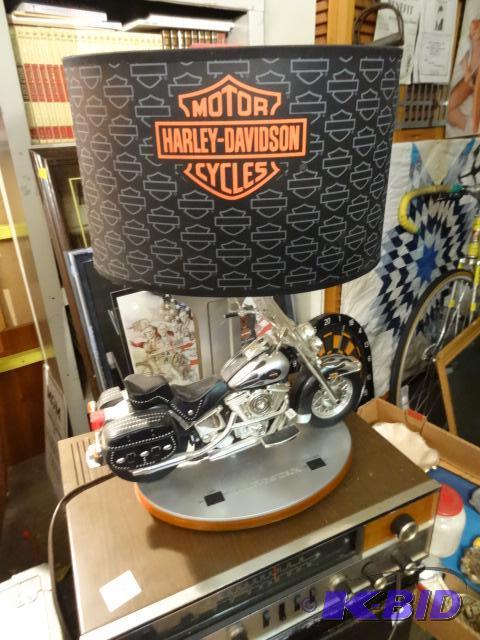 lot 215 image: Harley Davidson Table Lamp...