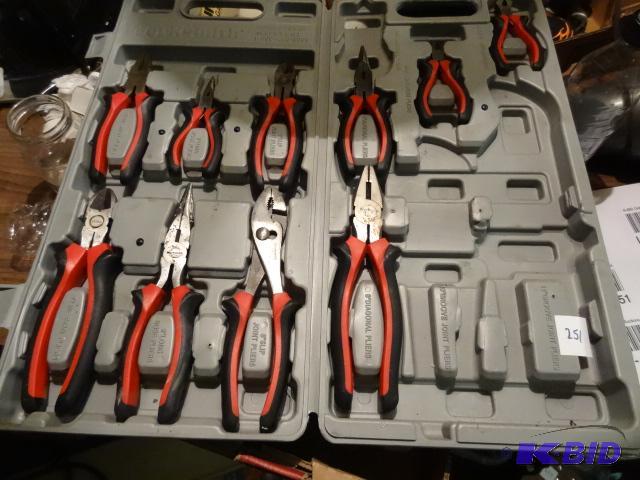 lot 251 image: Pliers Kit, Not Complete...