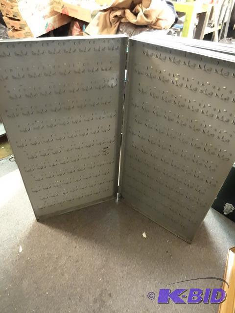 lot 259 image: Metal Key Cabinet. Wall Mount Holds 384 Keys...
