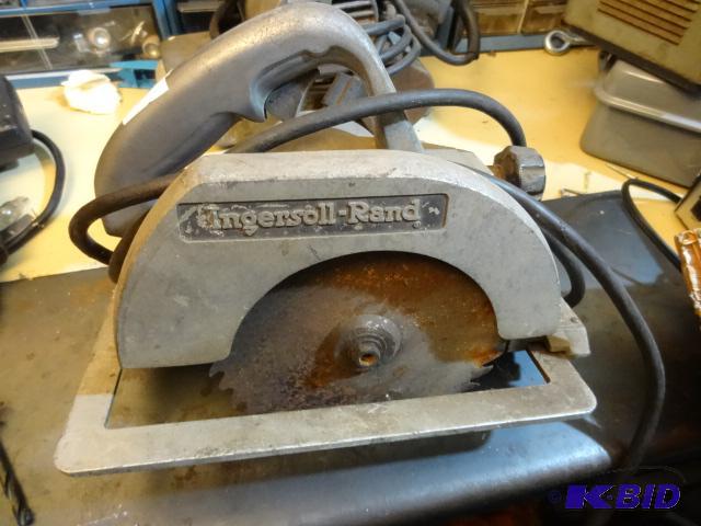 lot 291 image: Ingersoll Rand Circular Saw 7 1  4...