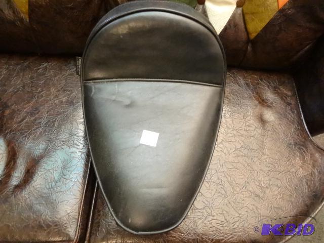 lot 36 image: Drag Specialties Motorcycle Seat...