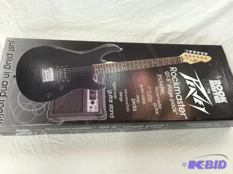peavey guitar set  retail $157.99