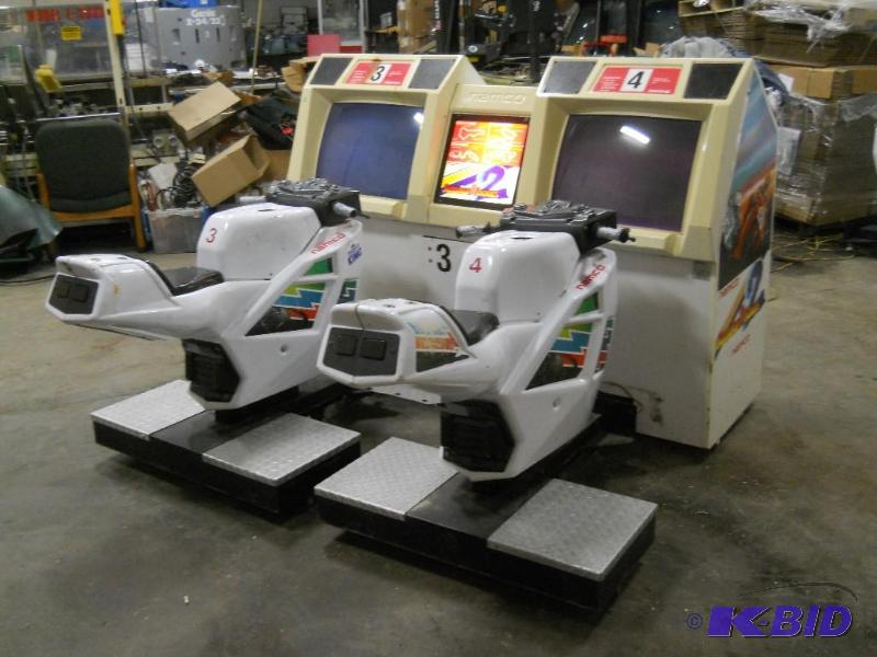 lot 4 image: Suzuka 8 Hours Motorcycle Arcade Game