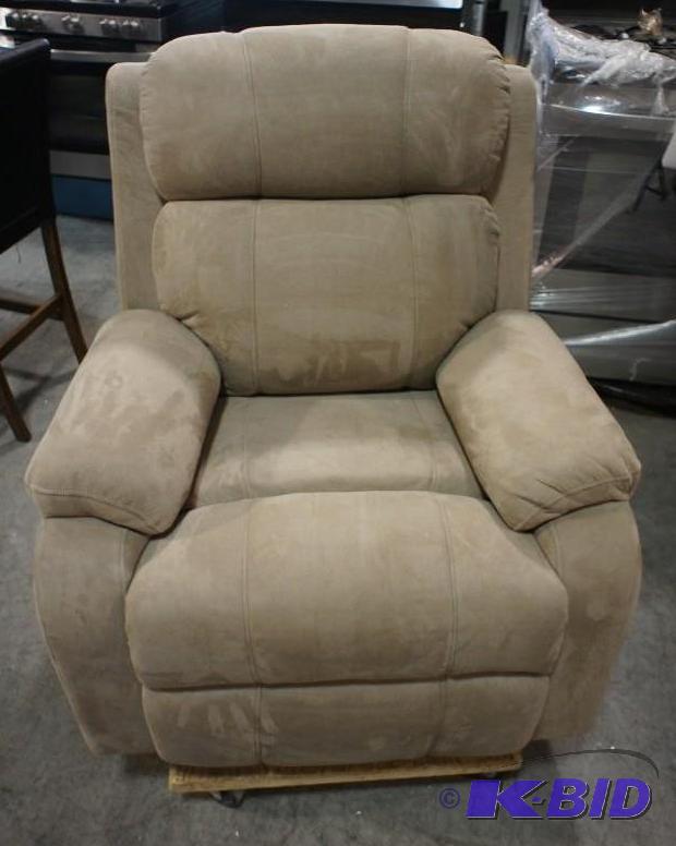 New Ashley Signature Recliner - Tan - MSRP $3...