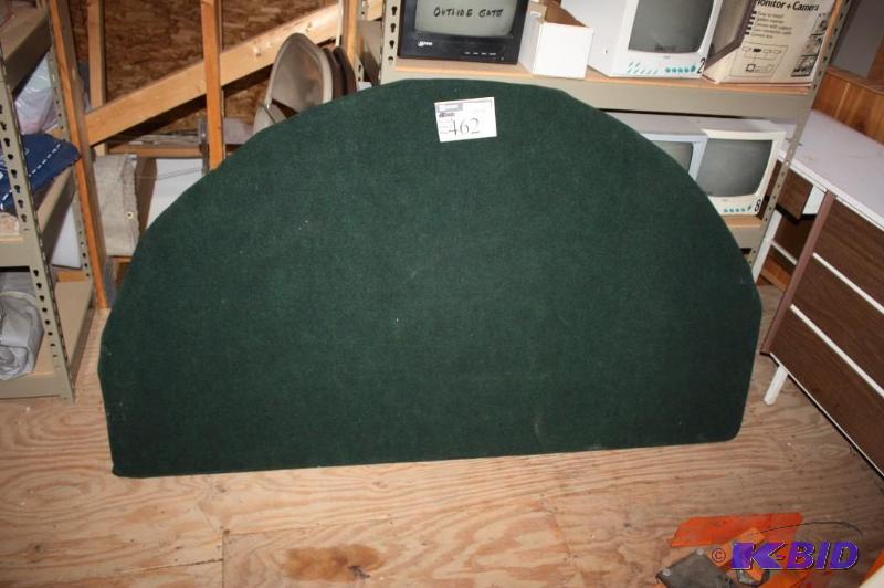lot 462 image: Poker Table wGreen Matting & Card Location Outlines 40 x 68.