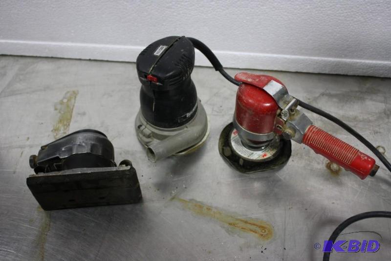 lot 140 image: Lot of (3) Including Porter Cable Model 333 Orbital Sander Miscellaneous Sanders, app. 2 ct.