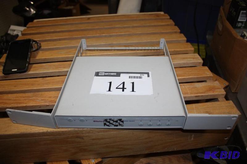 lot 141 image: Raritan MCC4 MasterConsole II KVM Switch wRackmount.