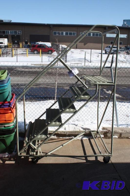lot 23 image: Berg Ladders Metal Pallet Ladder wWheels Multiple Steps & Hand RailsGuard Rails 36 x 56 x 79.