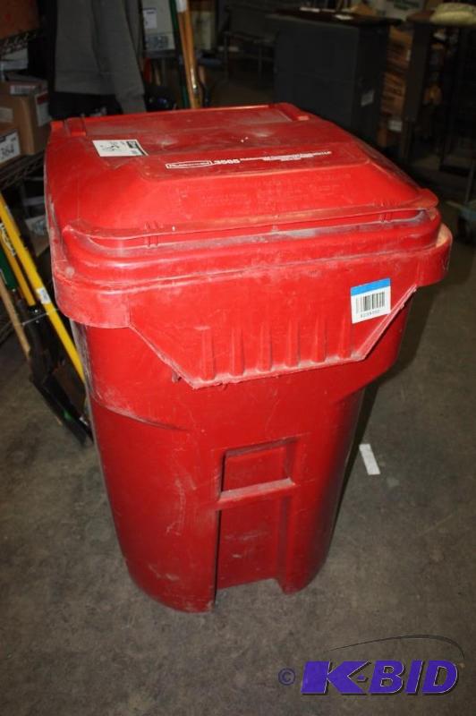 lot 56 image: Rubbermaid 3565 Garbage Can wHinged Lid & Back Wheels 32 x 28 x 45 Red.