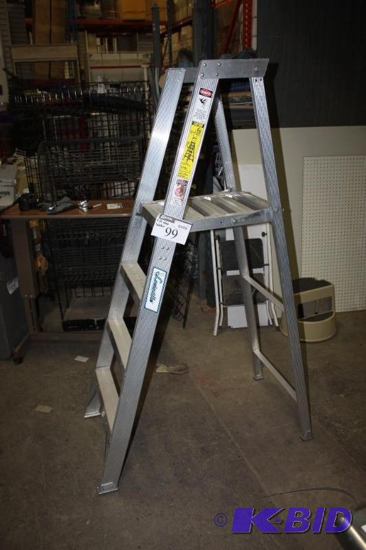 lot 99 image: Louisville Ladder Co. Model AP1004 4 Ft. Metal Step Ladder wWorking Platform 3 Steps.