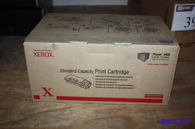 lot 38 image: Xerox Phaser 3450 Laser Printer Print Cartridge 106R00587.