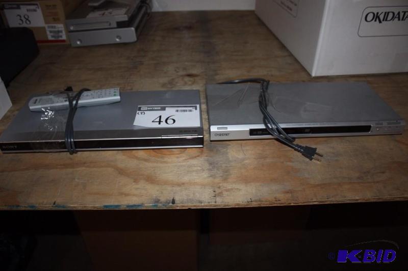 lot 46 image: Lot of (2) Sony CDDVD Player, DVP-NS45P Sony CDDVD Player, DVP-NS508P.