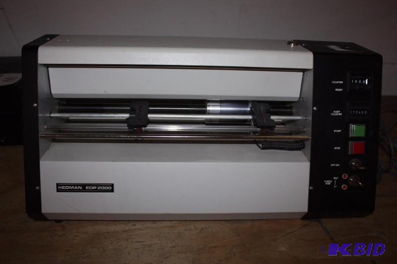 lot 62 image: Hedman Model EDP 2000 Continuos Check Signer Writing Machine.